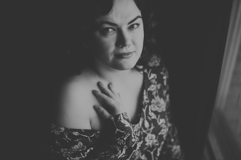 Цвет дня: алый |	PORTRAITS