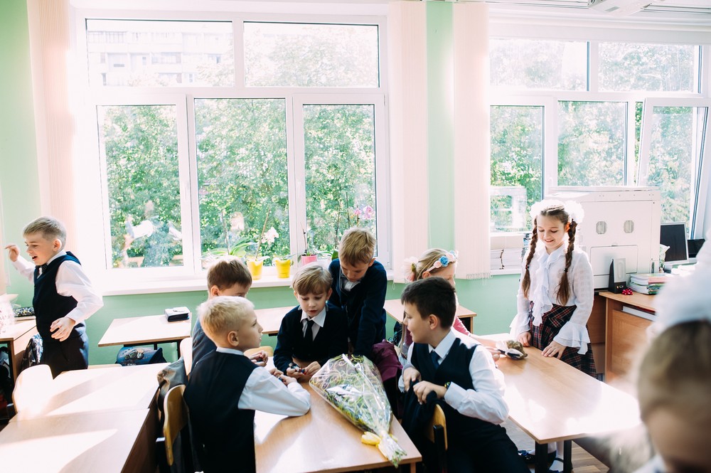 Снова в школу |    SCHOOL