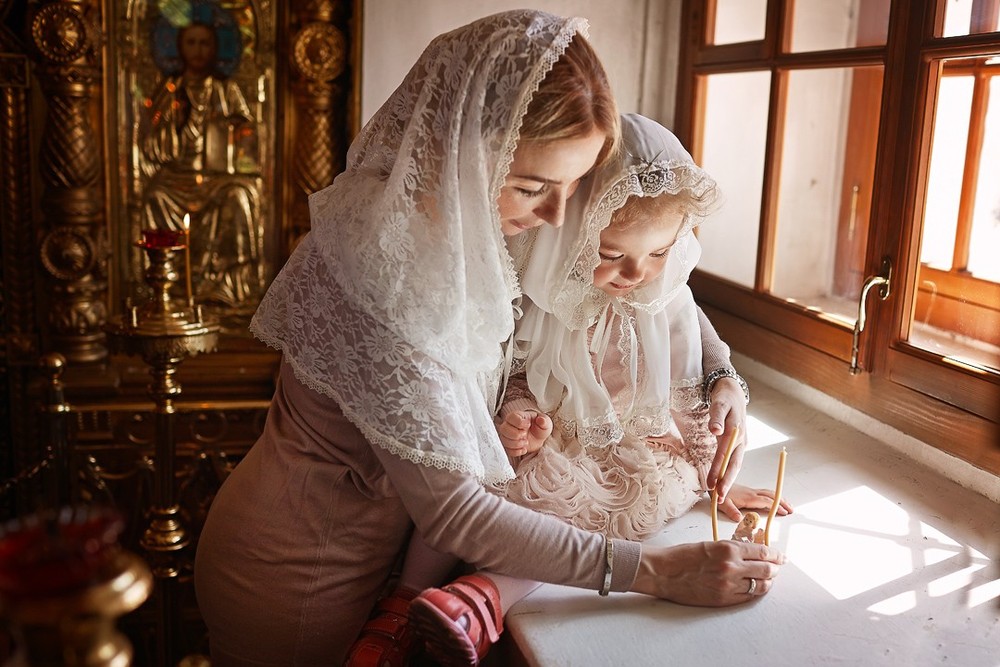 фотосъемка крещения, фотограф на крещение, фотограф крестины, Храм Тихвинской Иконы