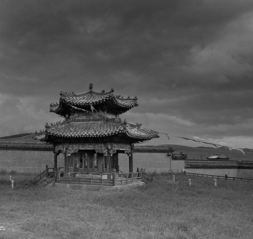Mongolia: Black and White