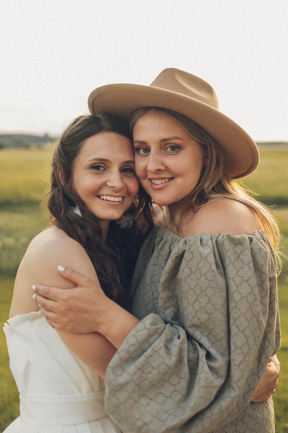 Саша и Настя