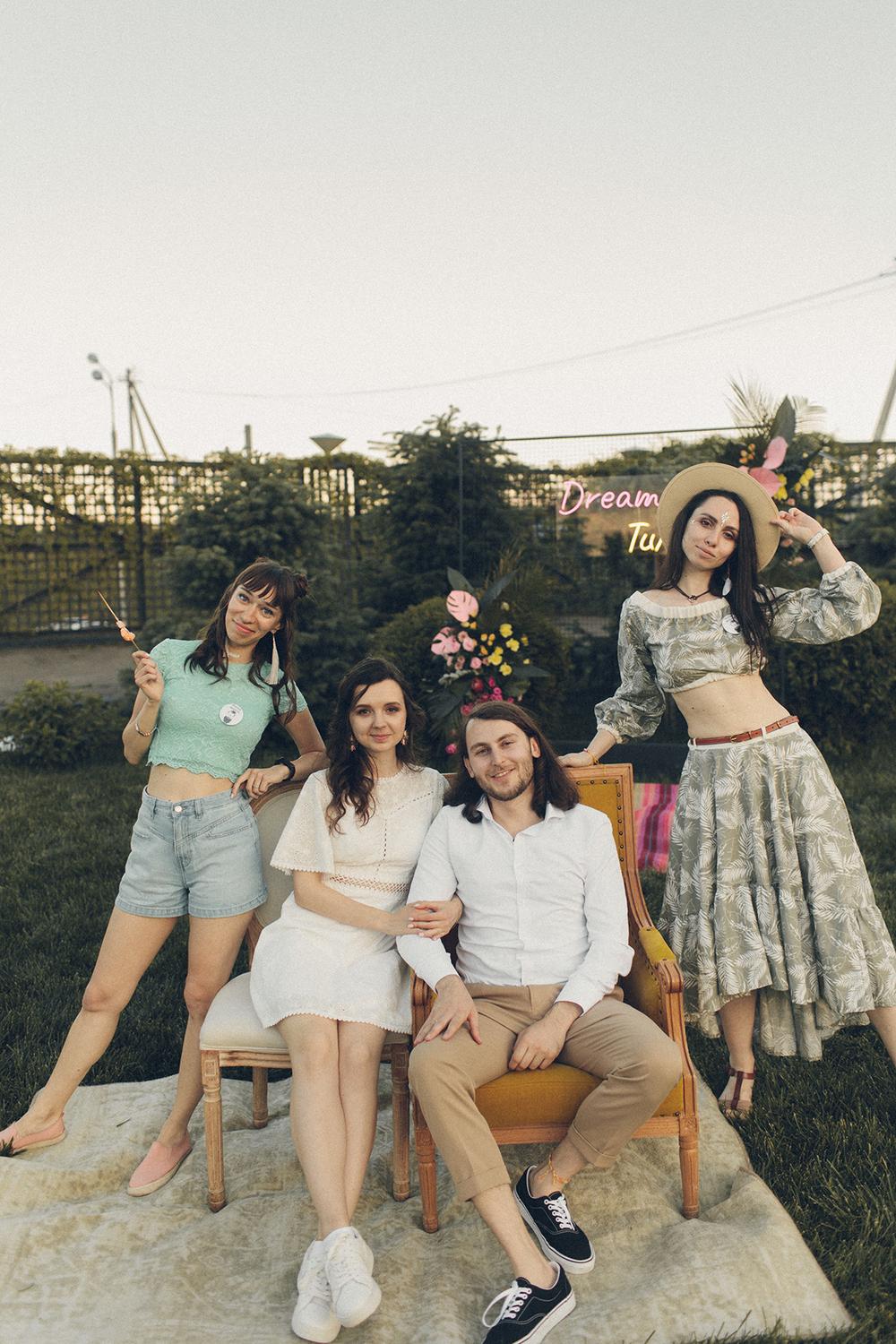 Тимур и Марина