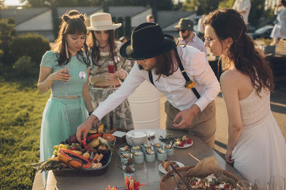 Тимур и Марина