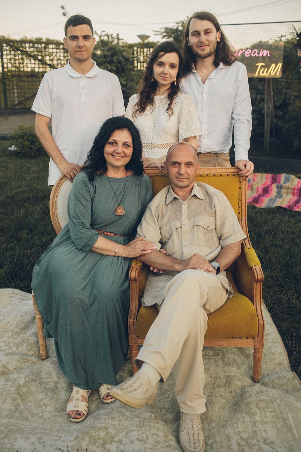 Тимур и Марина