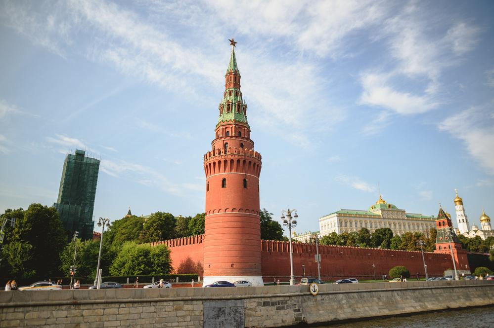 осторожно, берегите голову