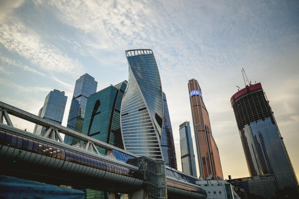осторожно, берегите голову