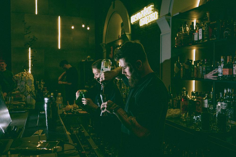 Bar/content