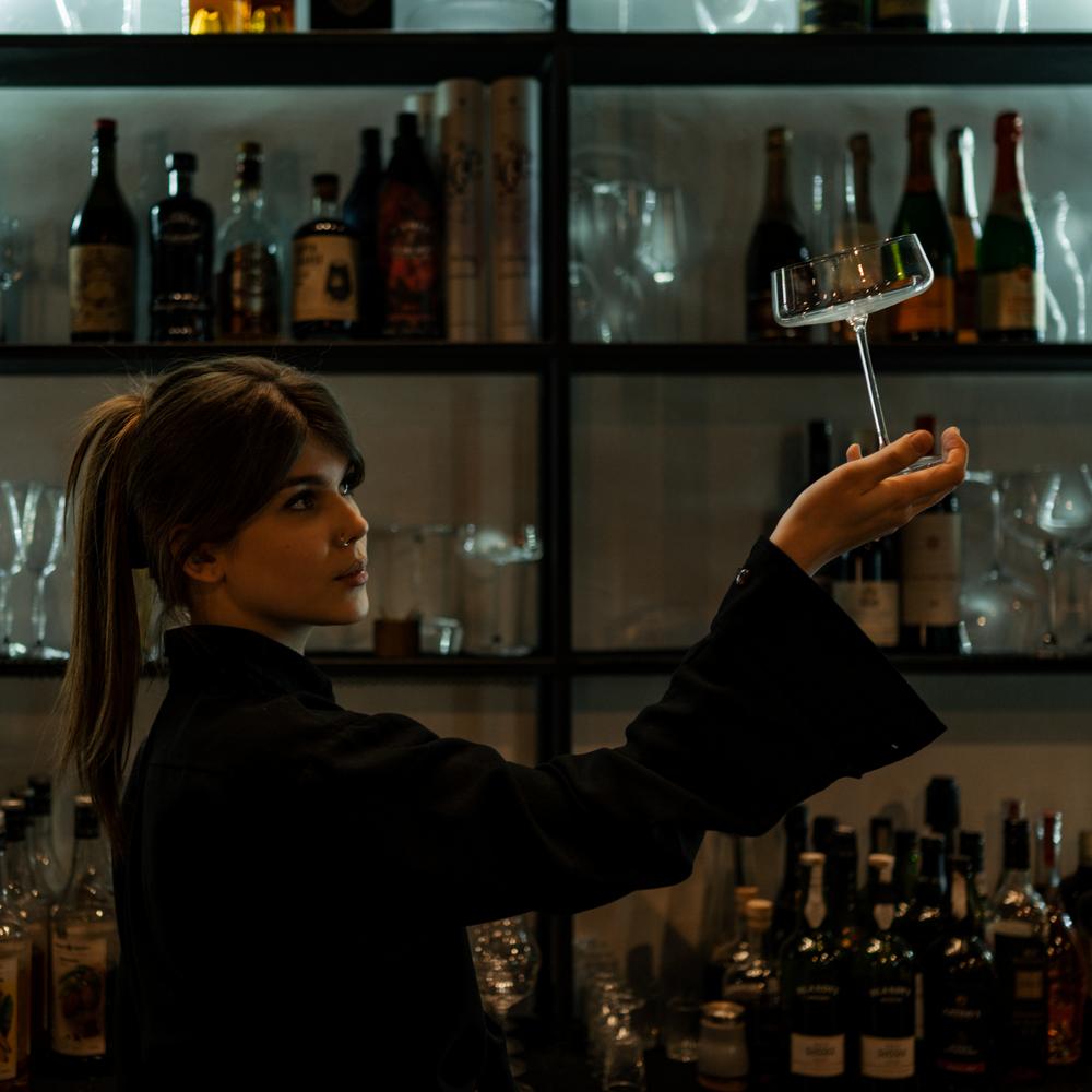 Bar/content