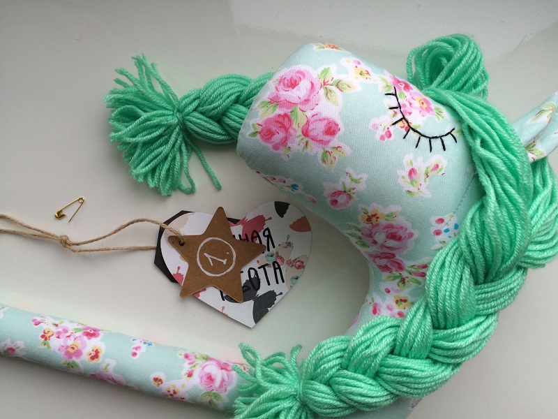 Новые бирки с индивидуальным номером.