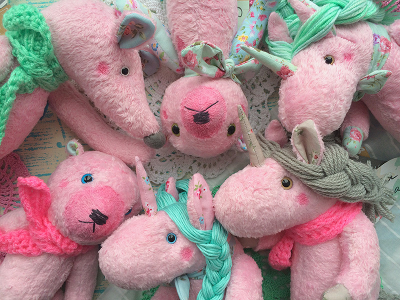 Мятно-розовая серия.