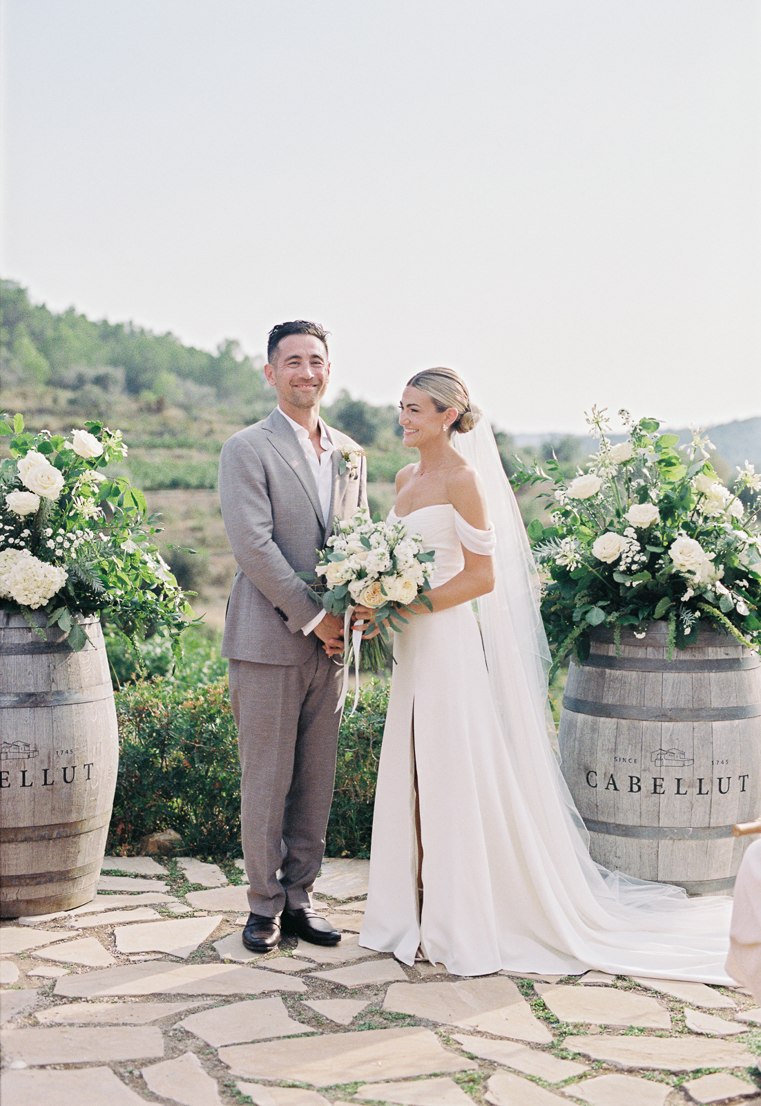 Kate and Michio wedding at Masia Cabellut Barcelona