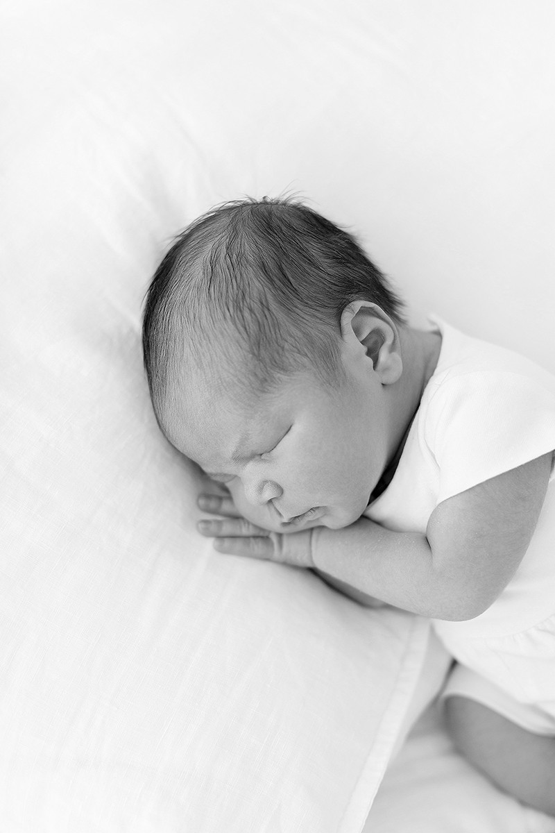Newborn (малыши до месяца)