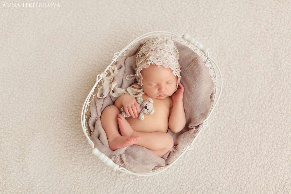 Newborn (малыши до месяца)