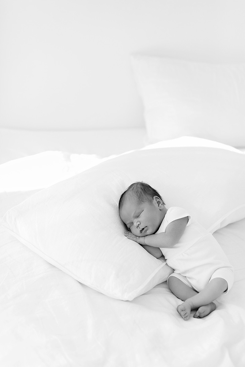 Newborn (малыши до месяца)