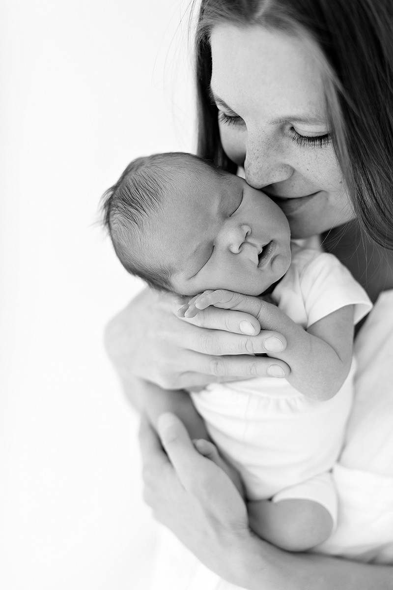 Newborn (малыши до месяца)
