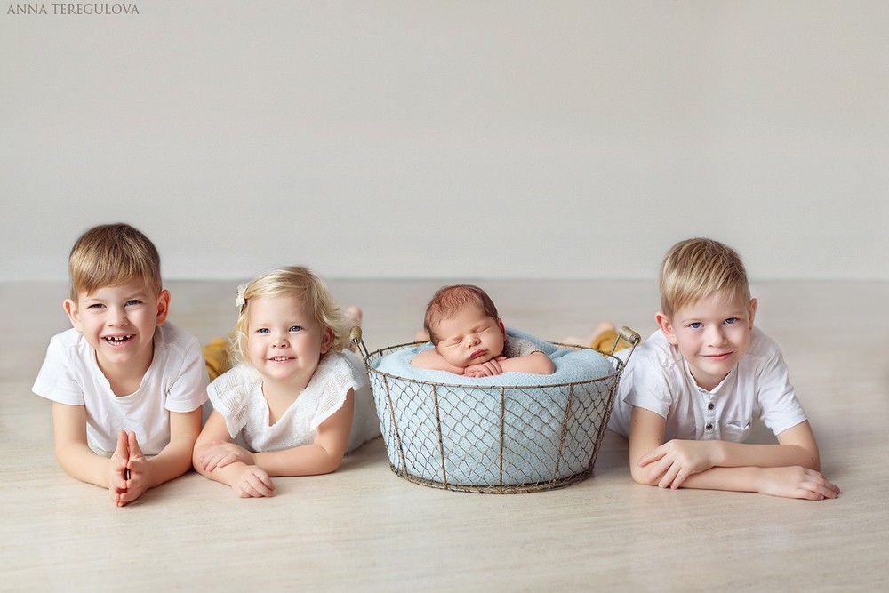 Newborn (малыши до месяца)