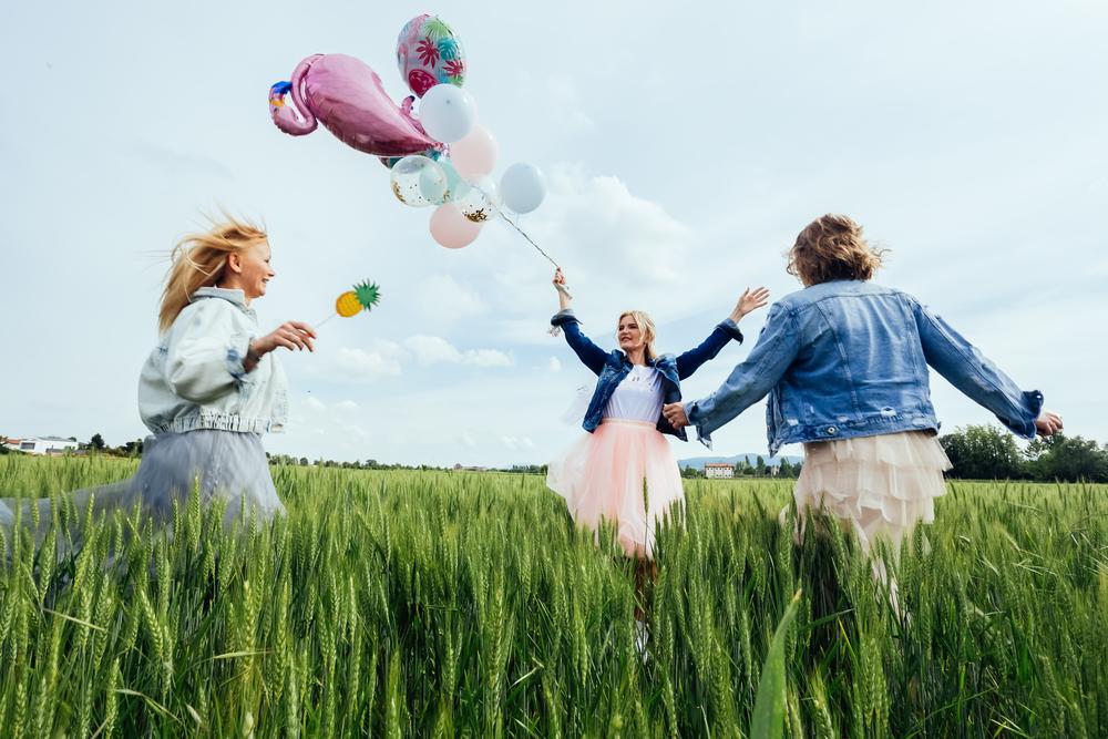 Между нами девочками. Addio al nubilato.Девичник