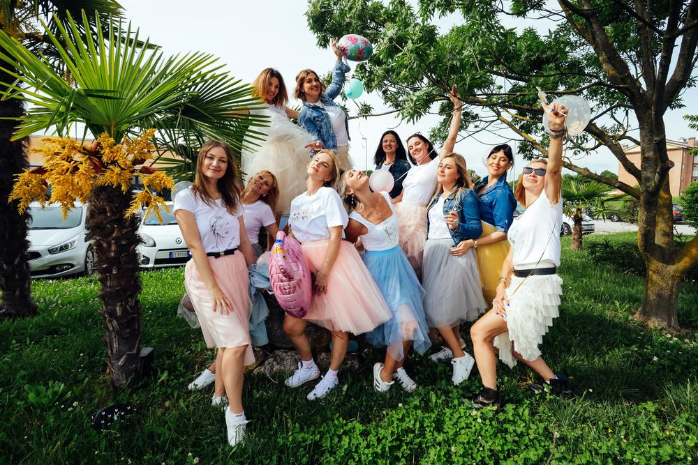 Между нами девочками. Addio al nubilato.Девичник