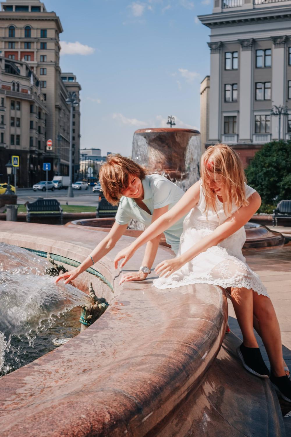 Family photo. Прогулка мамы и дочки. Полная съемка-все фото