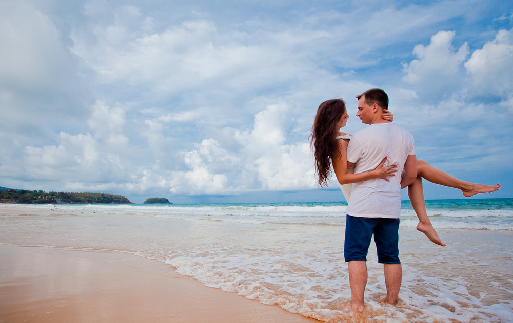  влюбленные у моря