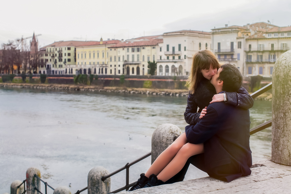  влюбленные у моря