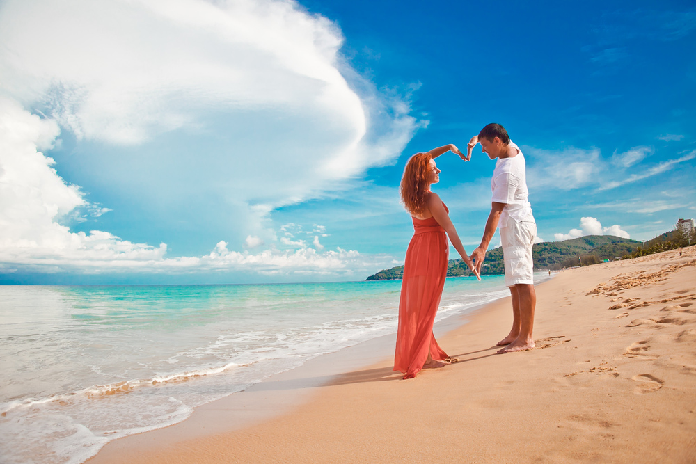  влюбленные у моря