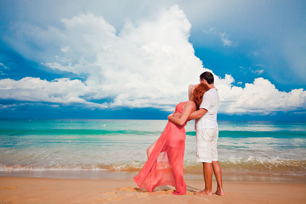  влюбленные у моря