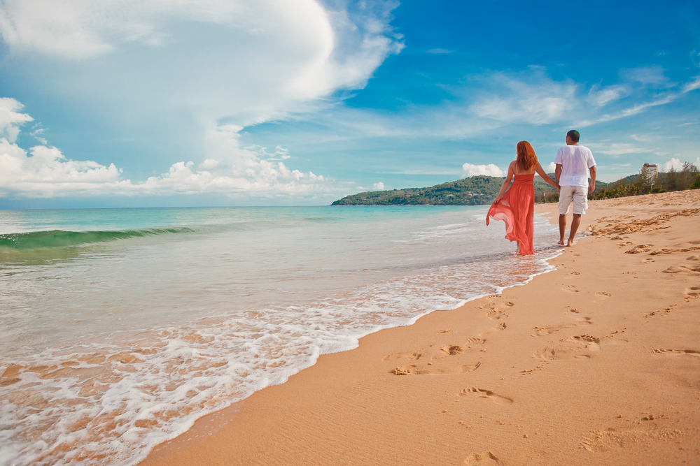  влюбленные у моря