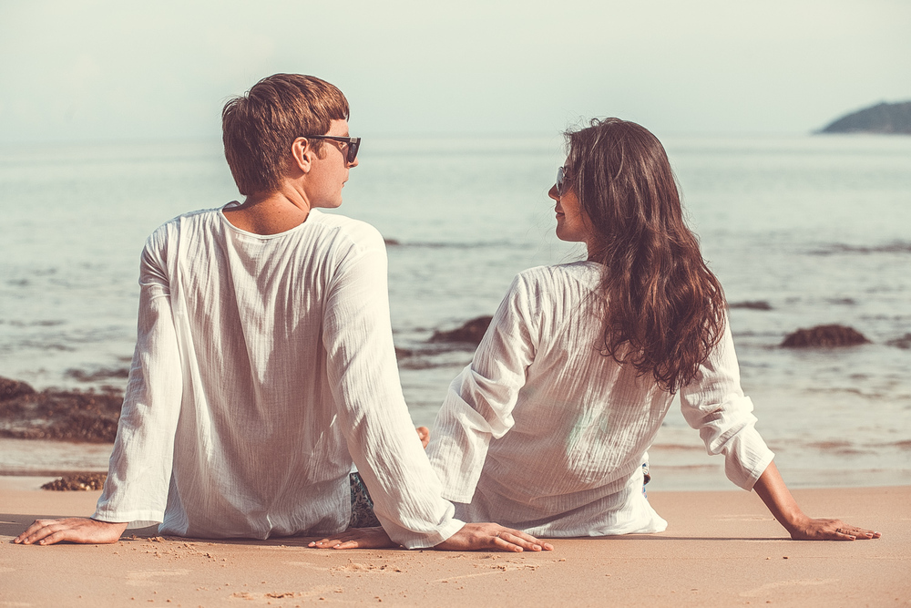  влюбленные у моря