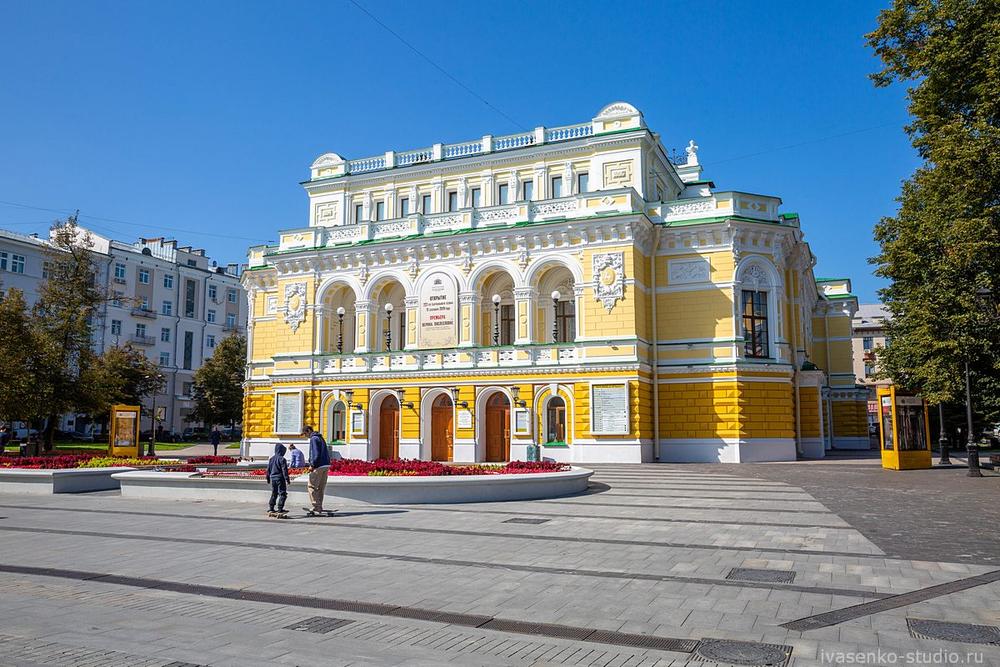 Город для календарей
