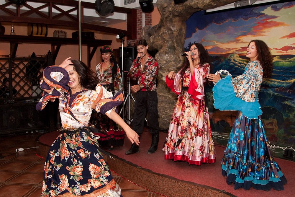 МАКСИМ И ЕЛЕНА