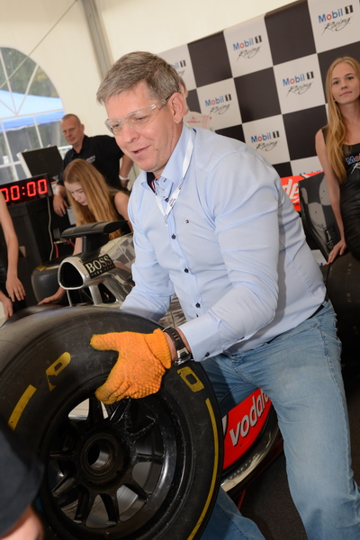 Moscow City Racing
