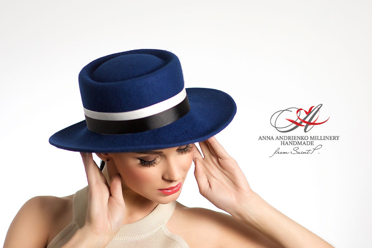 Шляпка-вуалетка бренда Anna Andrienko millinery