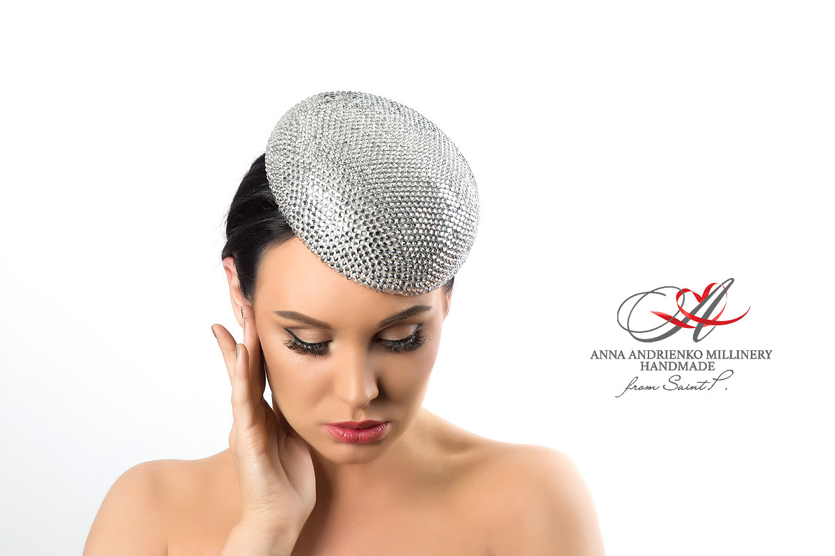Шляпка-вуалетка бренда Anna Andrienko millinery