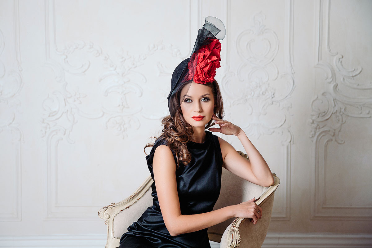 Шляпка-вуалетка бренда Anna Andrienko millinery