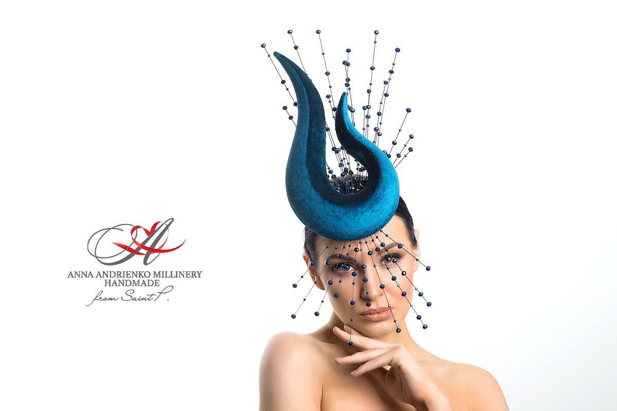 Шляпка-вуалетка бренда Anna Andrienko millinery