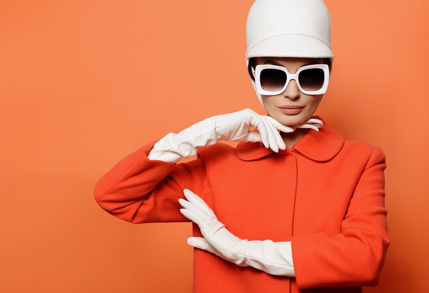 Шляпка-вуалетка бренда Anna Andrienko millinery