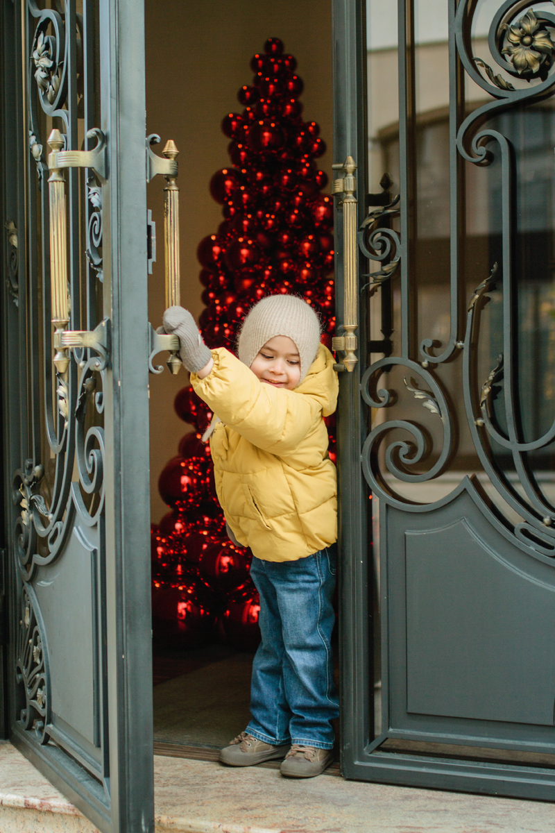 Нелли, Юра и Роберт