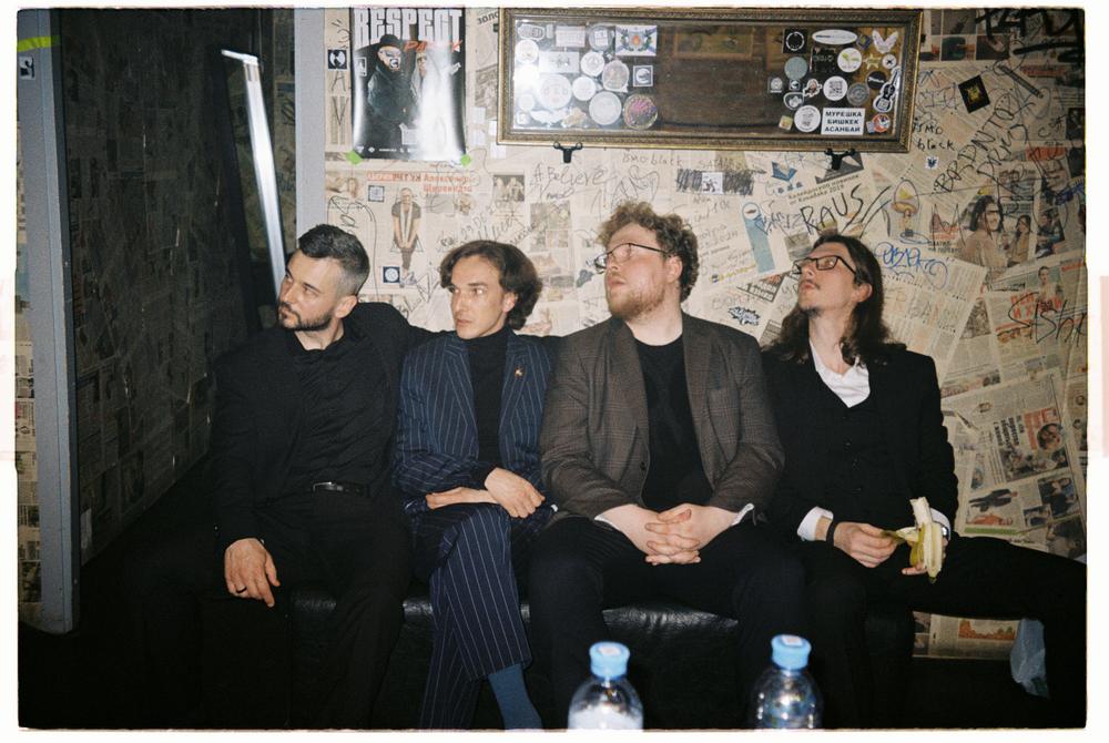 BEAUTIFUL BOYS