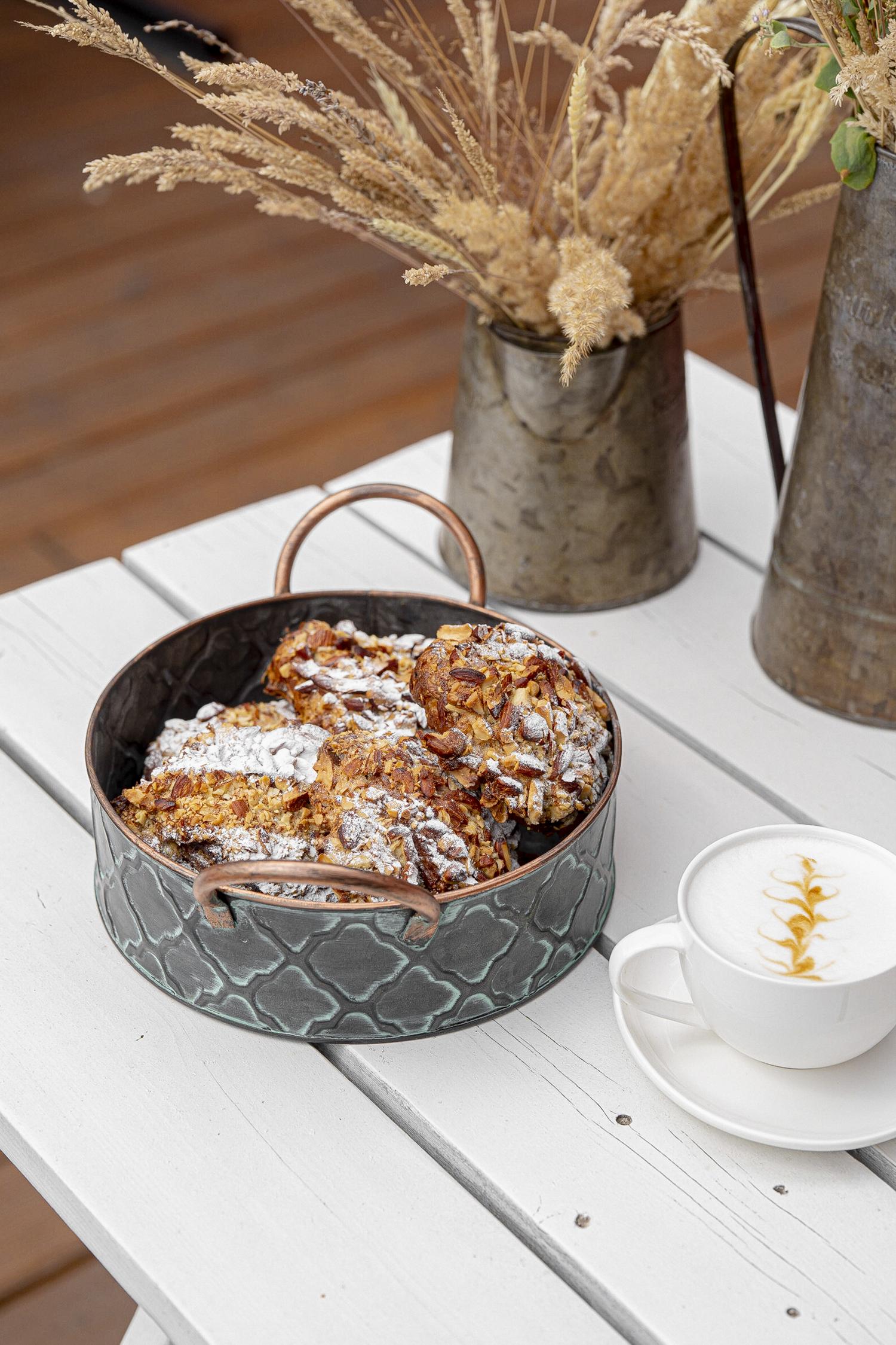 VINOGRADOV PASTRY десерты