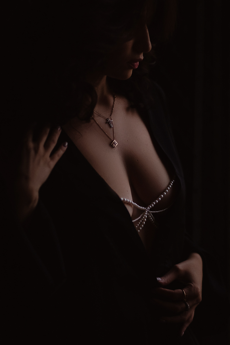 Ерлі-зайыптылардың порнографиясын онлайн көру Тікелей адамның жыныс мүшесі