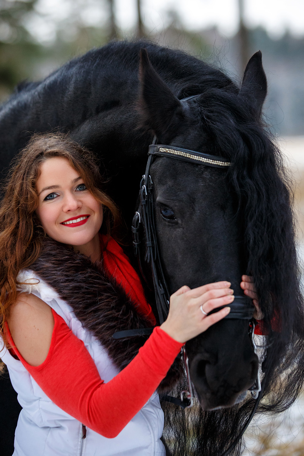 Девушка и Фриз