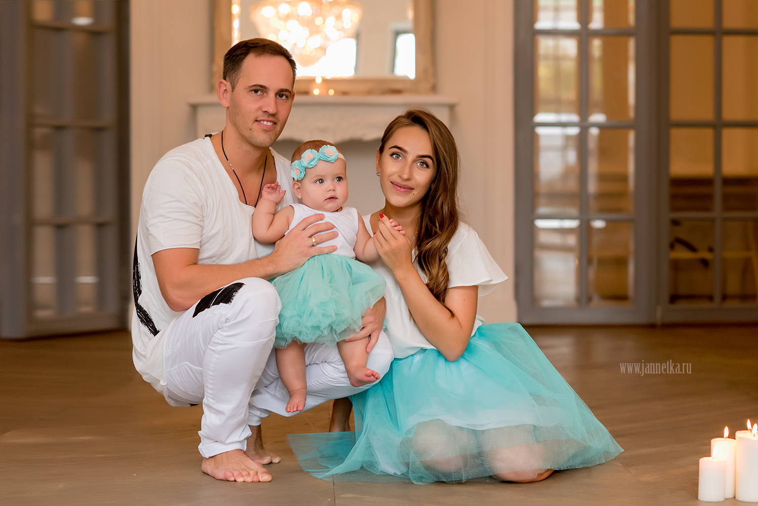 СЕМЕЙНАЯ ФОТОСЕССИЯ В ROYAL RENTAL STUDIO
