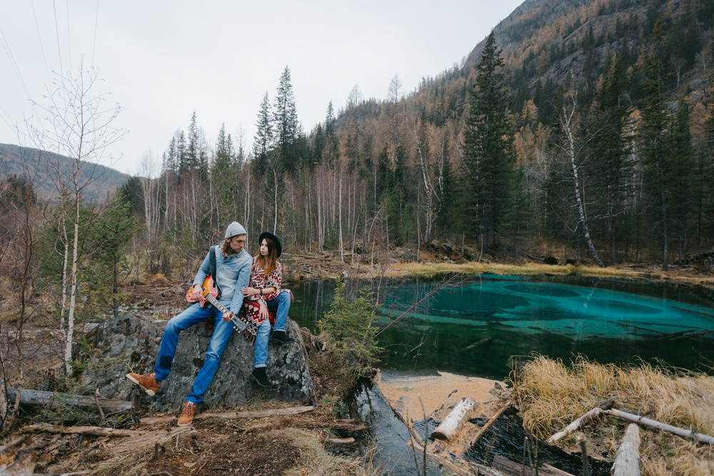 948 километров...