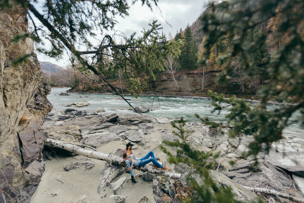 948 километров...