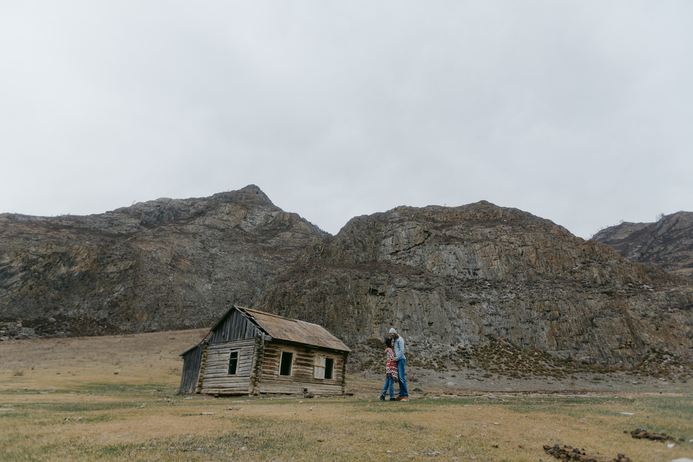 948 километров...