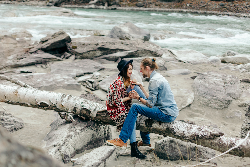 948 километров...