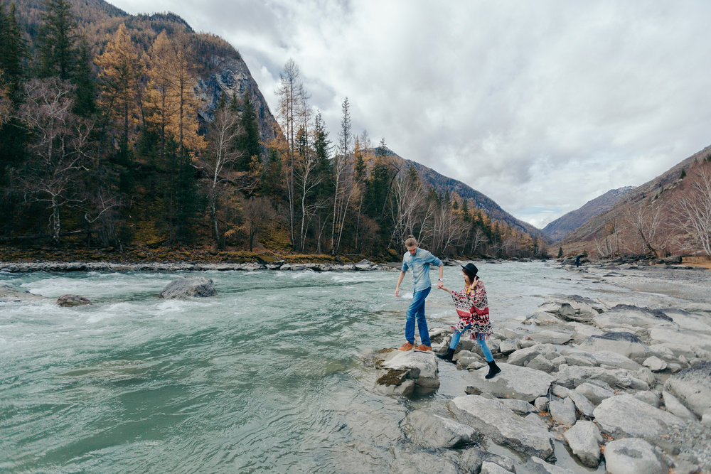 948 километров...