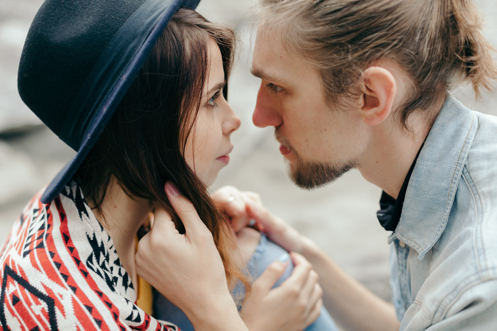 948 километров...