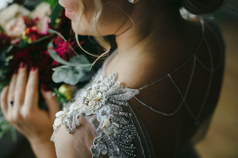 Между нами - стирая границы